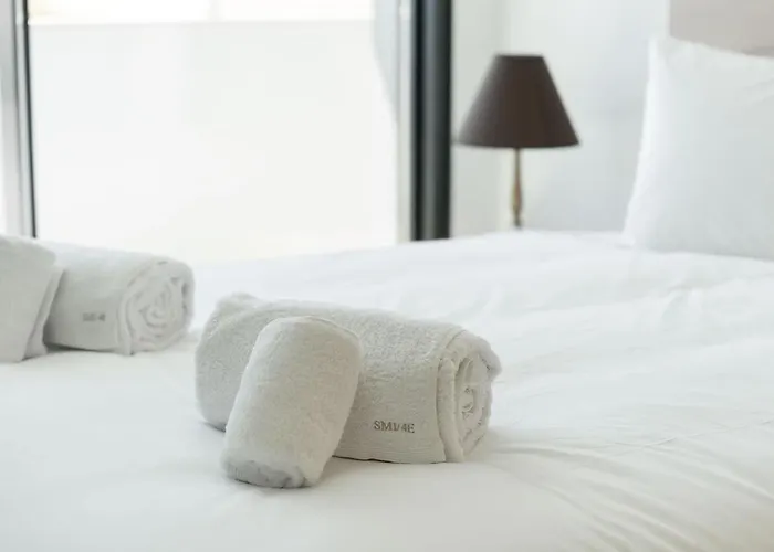 アパート The Deluxe Sapphire