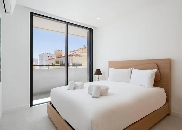 The Deluxe Sapphire Lagos