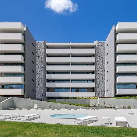 The Deluxe Sapphire Lagos